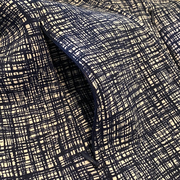 Jacket - Picture 4 of 8